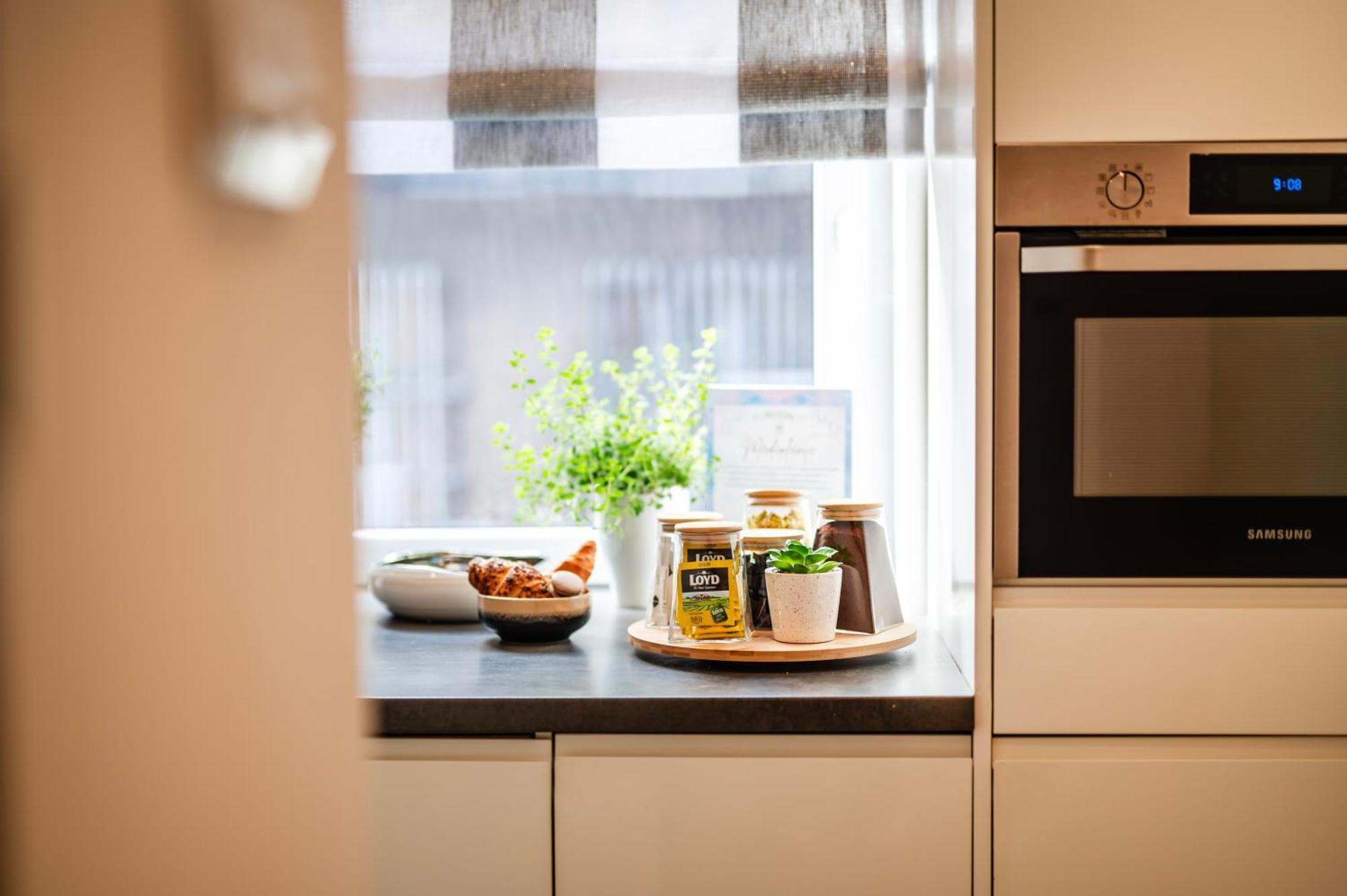 Apartment Mediolan Parking Gratis Moxy Te&am Cracow *